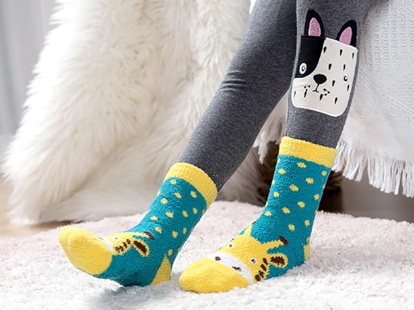 WEVIAS Kids Merino Wool Hiking Socks Boys Girls Thermal Winter Cozy Boot Warm Cushion Socks