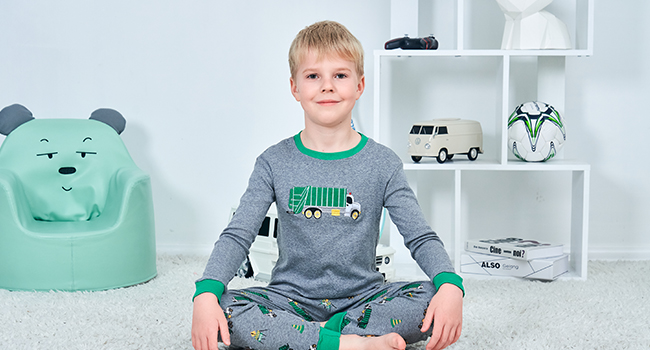 Boys'' long sleeved pajamas