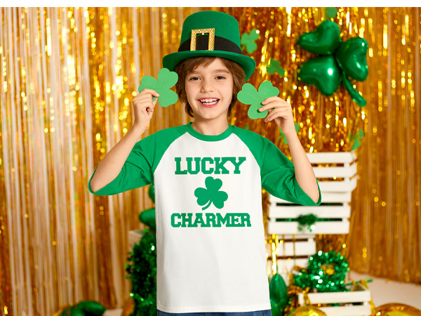 Unisex Kids'' St. Patrick''s Day Lucky Shamrock Raglan Sleeve T-Shirt Irish Clover Tee