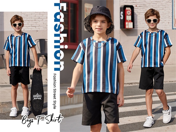 Boys Drop Shoulder T-Shirt & Drawstring Waist Shorts with Chain Necklace 