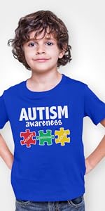 young boy girl kid wearing autism puzzle blue tee niño niña niño con autismo rompecabezas camiseta