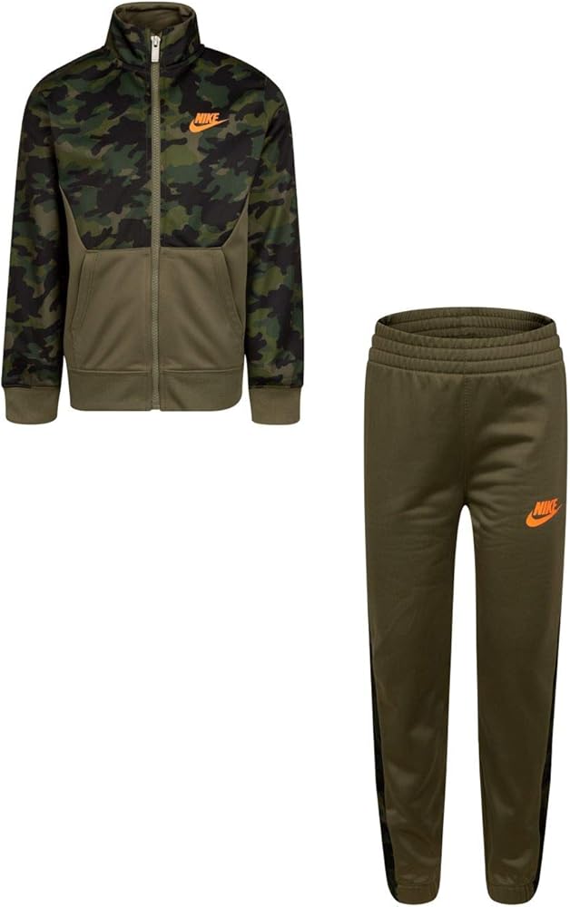 Nike Boy`s Therma Dri Fit Jacket & Pants 2 Piece Set (MediumOlive(86H109-E6F)/Orange, 5)